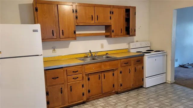 $64,900 | 414-416 Bessemer Avenue, Lyndora, PA 16045