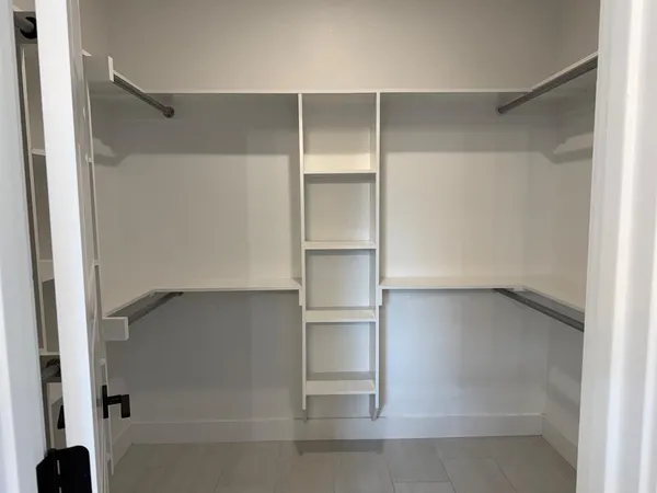 $1,975 | 502 Sonoma Court, Sherman, TX 75092