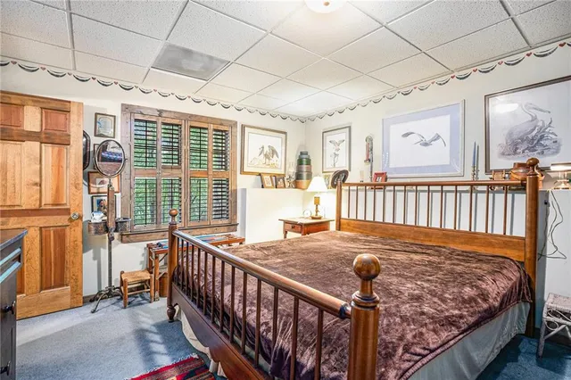 a view of an outdoor space