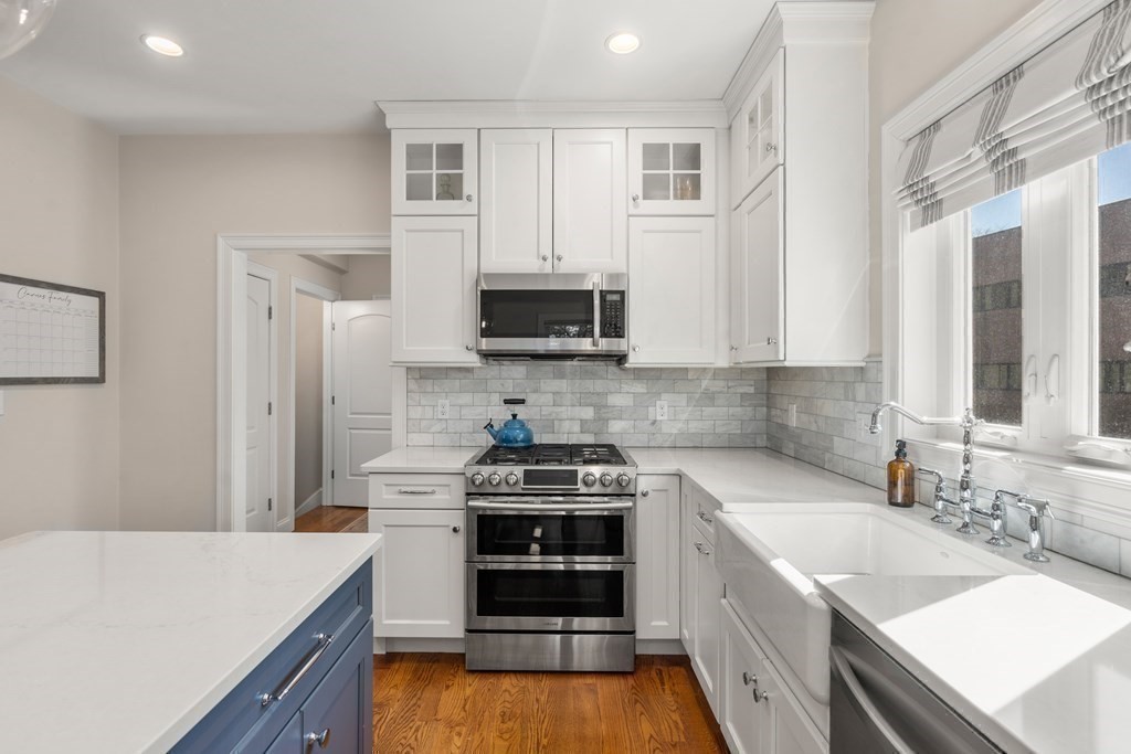 4 Mission Way, Unit 4 Canton, MA 02021 - Photo 11 of 30 Gallery Image 11