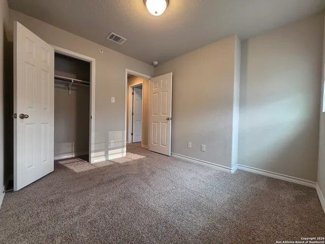 $1,250 | 16914 Spirit Brook, Unit 2, Selma, TX 78154