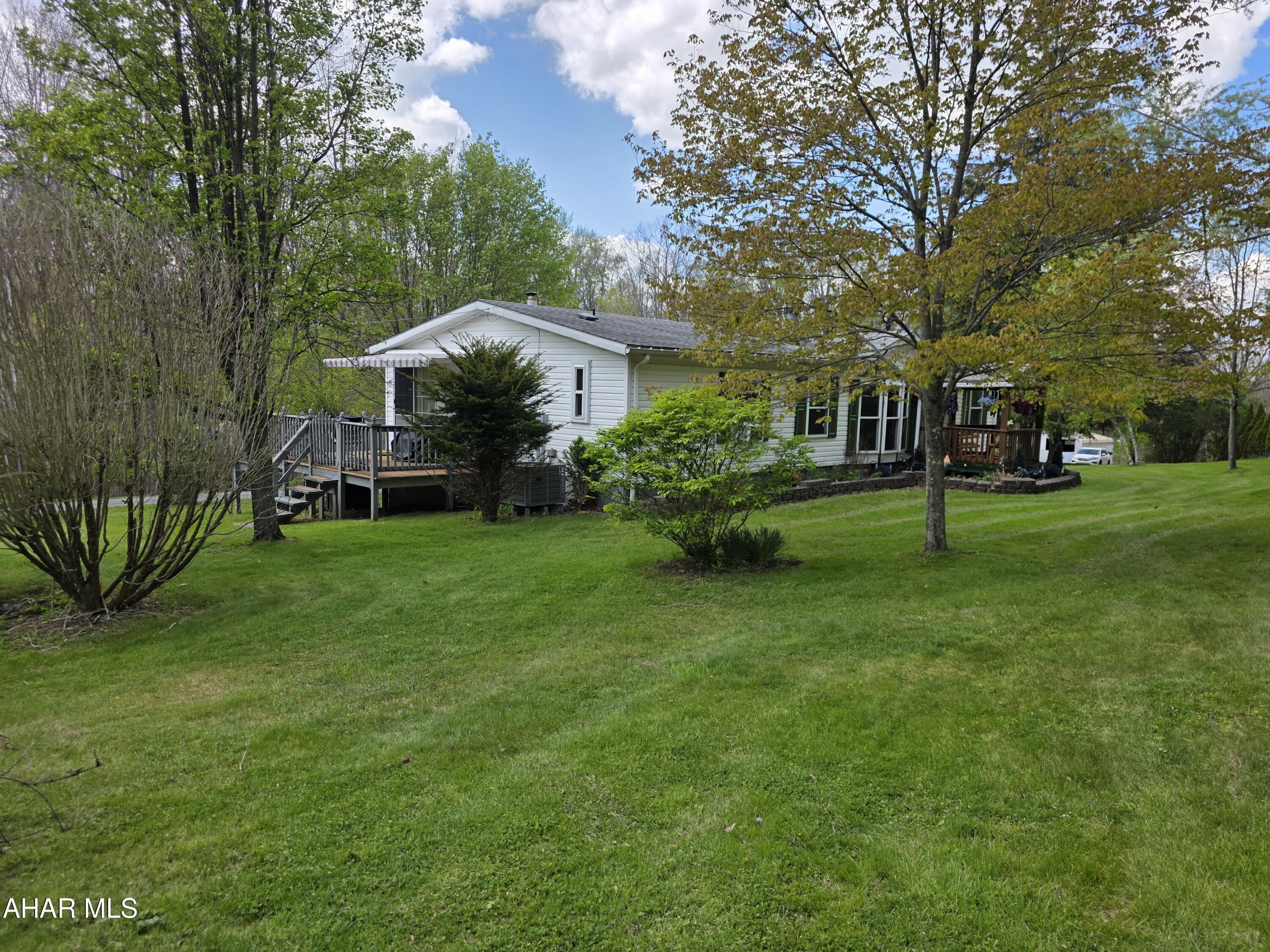 432 Black Snake Road Dysart, PA 16636 - Photo 6 of 46