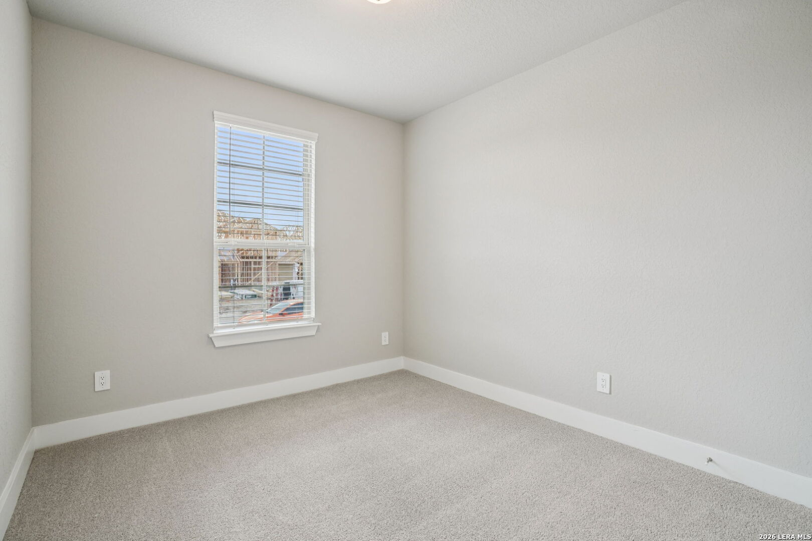 109 Dakota Ridge Cibolo, TX 78108 - Photo 15 of 38 an empty room with a window