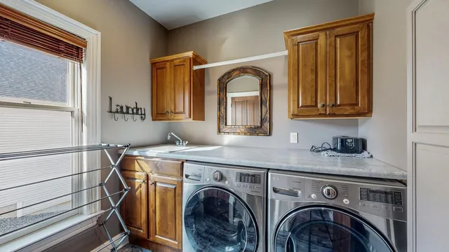 $750,000 | 30156 715th Street, Lake City, MN 55041