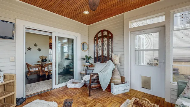 $750,000 | 30156 715th Street, Lake City, MN 55041