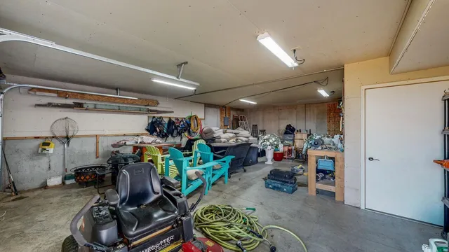 $750,000 | 30156 715th Street, Lake City, MN 55041