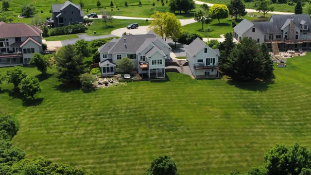 $750,000 | 30156 715th Street, Lake City, MN 55041