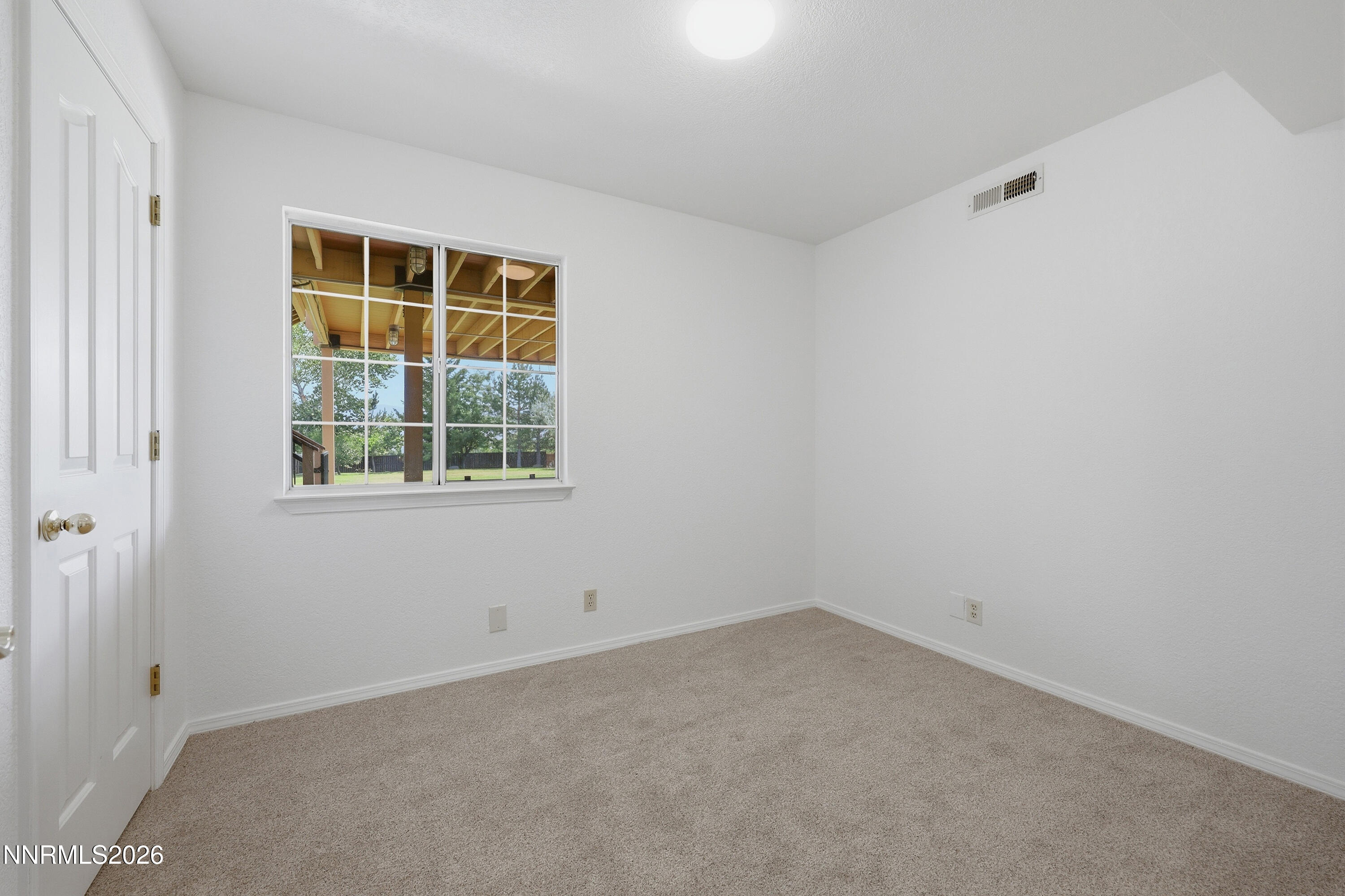 14430 Spezia Road Reno, NV 89511 - Photo 54 of 74 98_14430_spezia_rd_0100