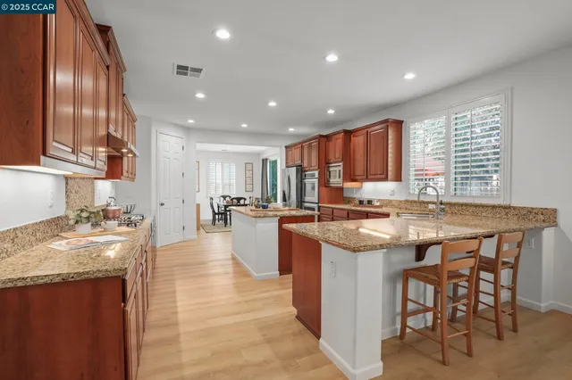 $825,000 | 504 Silverspur Lane, Oakley, CA 94561