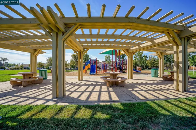 $825,000 | 504 Silverspur Lane, Oakley, CA 94561