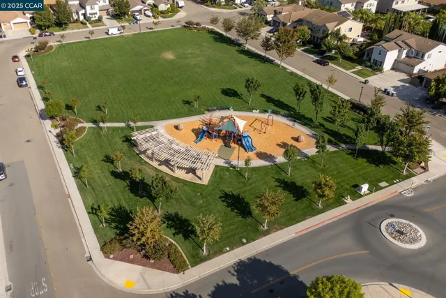 $825,000 | 504 Silverspur Lane, Oakley, CA 94561