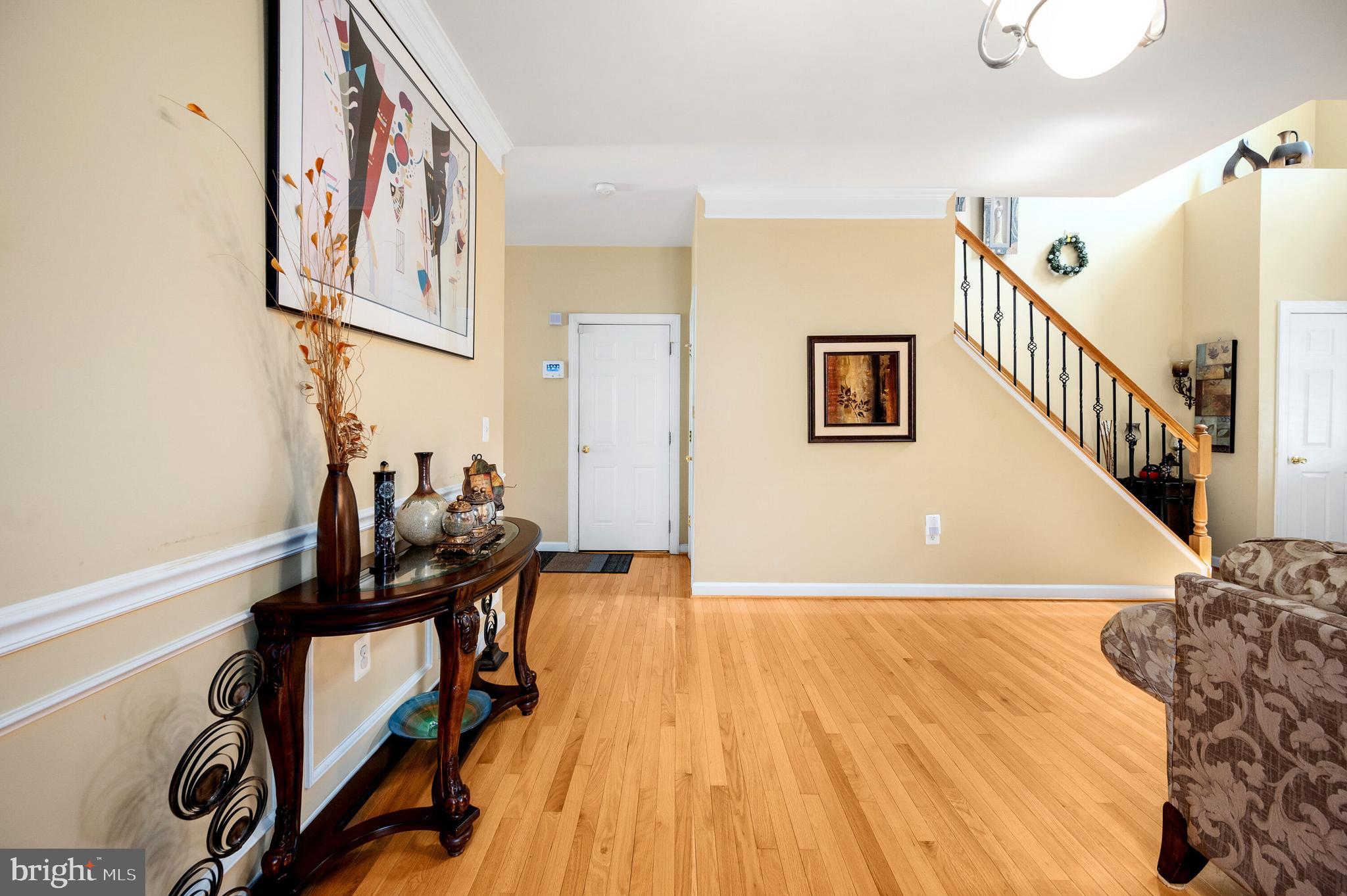 4190 Agency Loop Triangle, VA 22172 - Photo 8 of 47 Dining Area-Door to Garage