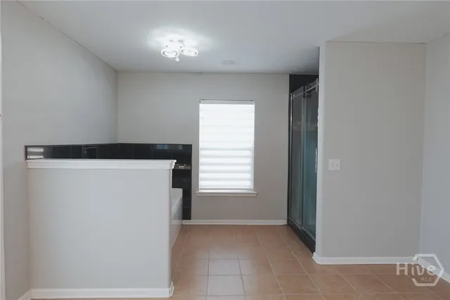 $2,800 | 25 Litchfield Drive, Savannah, GA 31419