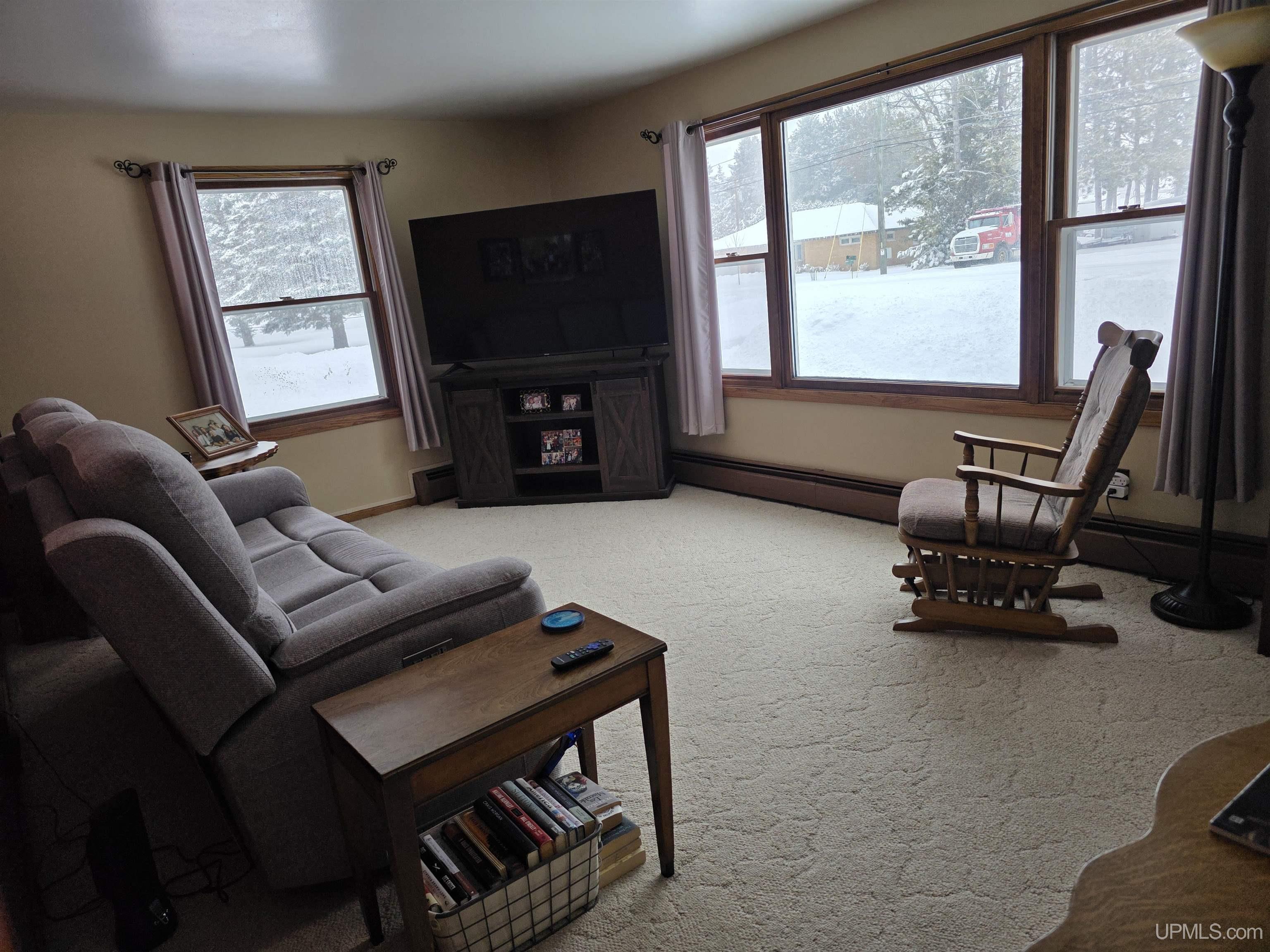 4849 Danforth Road Escanaba, MI 49829 - Photo 5 of 7