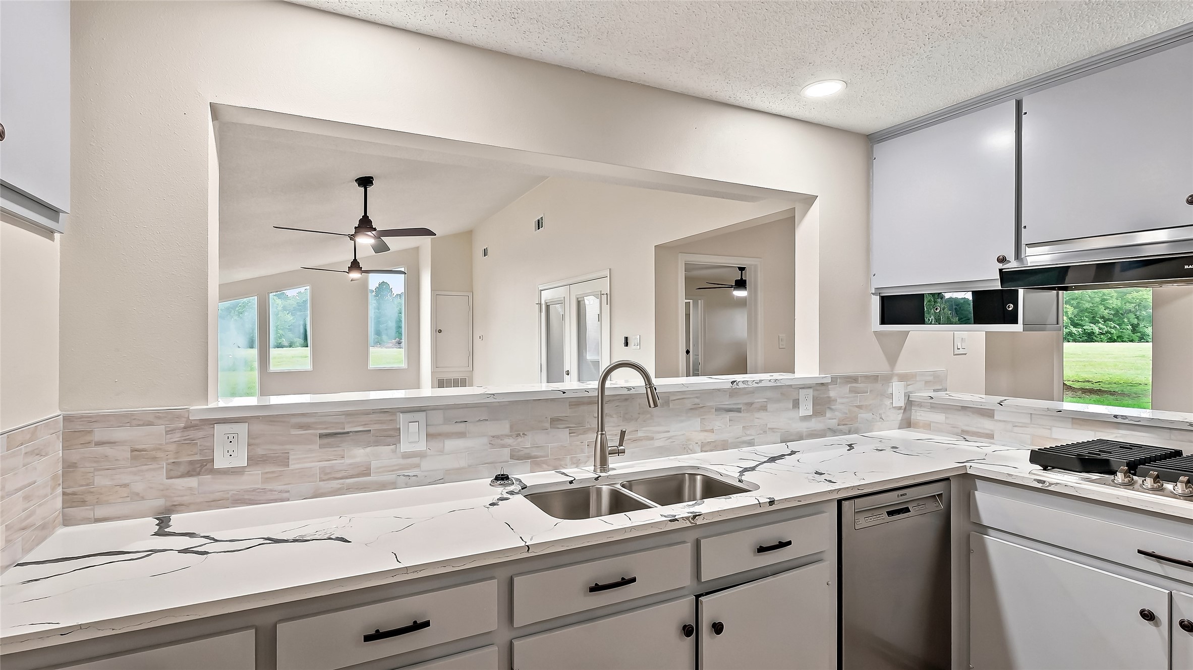 16121 Fm 2620 Road Bedias, TX 77831 - Photo 14 of 42