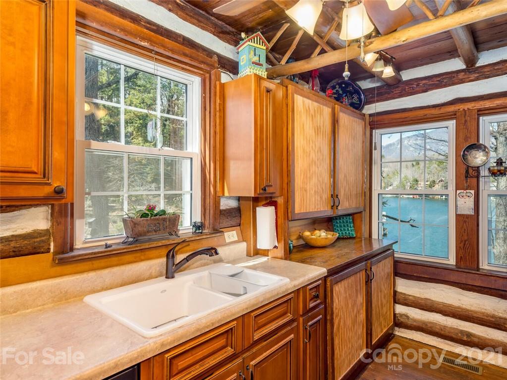 147 Lakeview Road Lake Lure, NC 28746 - Photo 13 of 30 Gallery Image 13