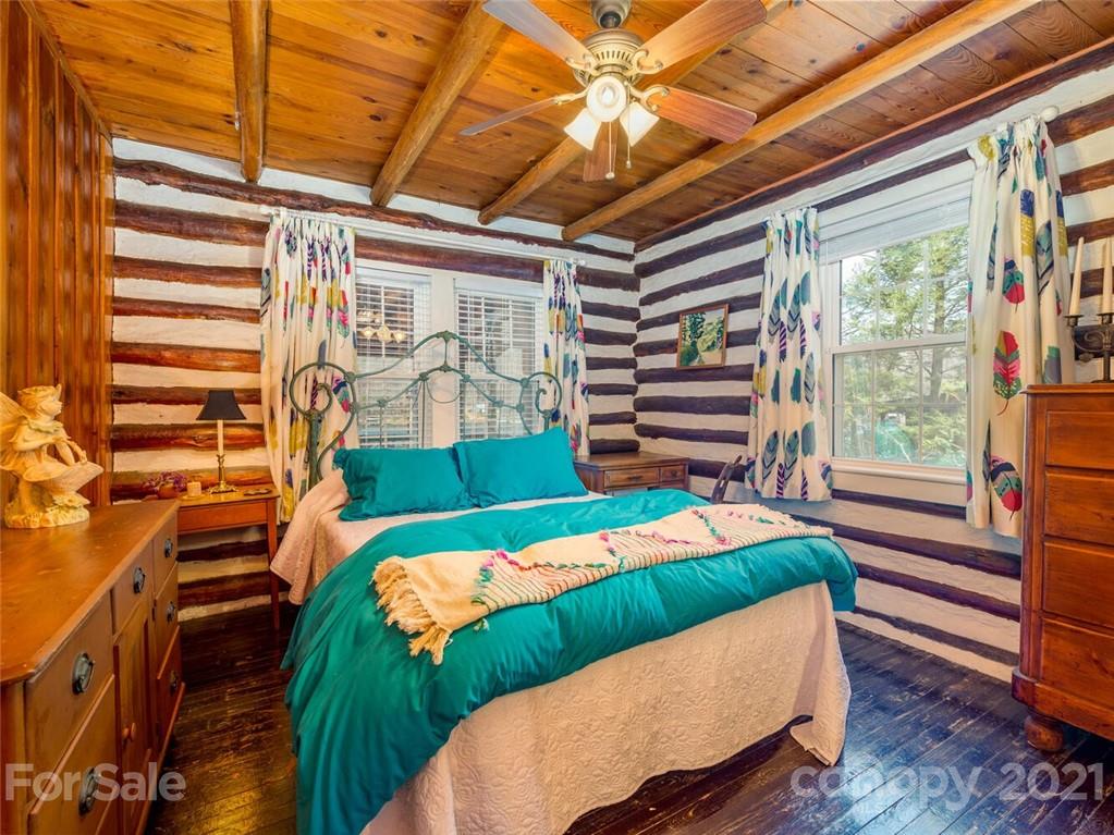147 Lakeview Road Lake Lure, NC 28746 - Photo 15 of 30 Gallery Image 15