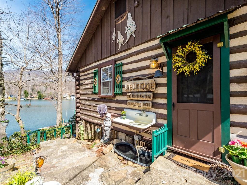 147 Lakeview Road Lake Lure, NC 28746 - Photo 24 of 30 Gallery Image 24