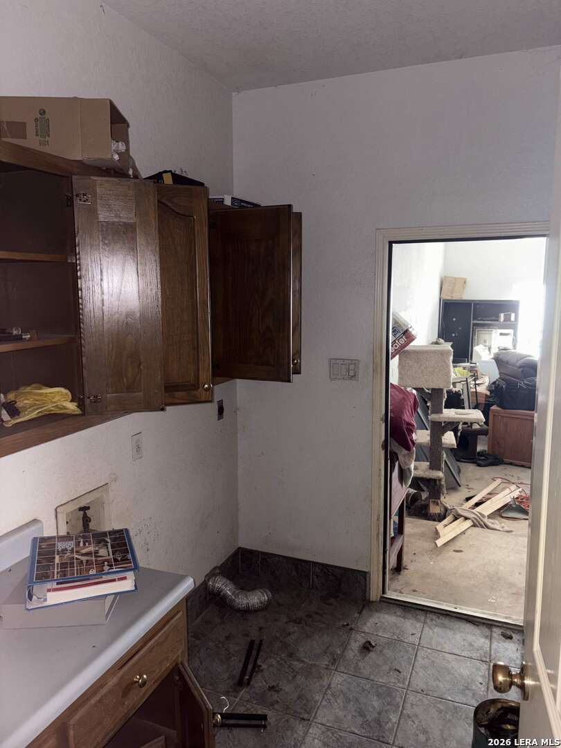 10520 Highway 281 Spring Branch, TX 78070 - Photo 2 of 11 a view of a room with gym equipment