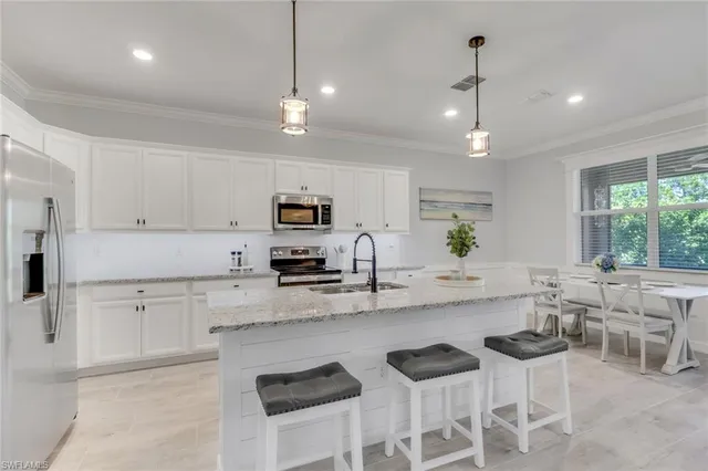 $614,900 | 2187 Cara Cara Way, Naples, FL 34120