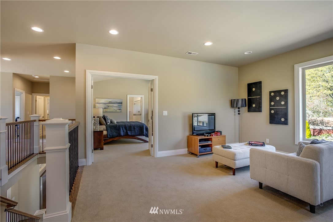 15522 Southeast 132nd Street Renton, WA 98059 - Photo 12 of 25