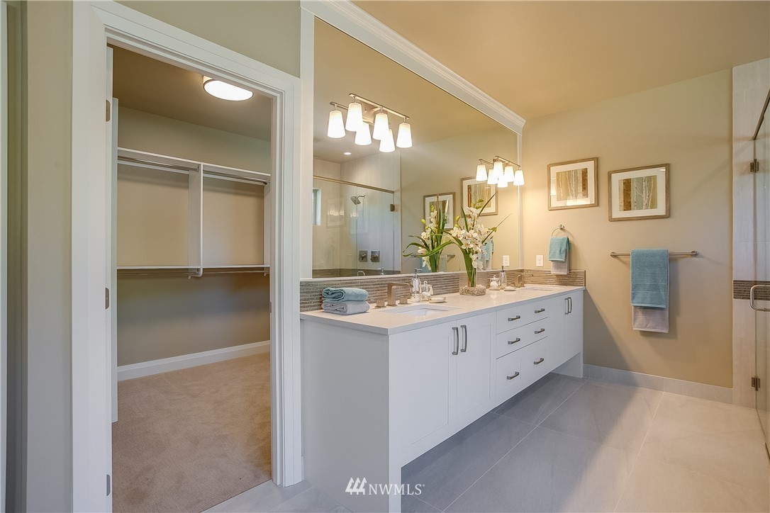 15522 Southeast 132nd Street Renton, WA 98059 - Photo 15 of 25