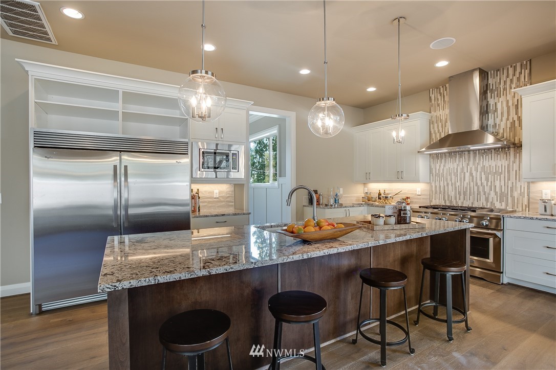 15522 Southeast 132nd Street Renton, WA 98059 - Photo 5 of 25