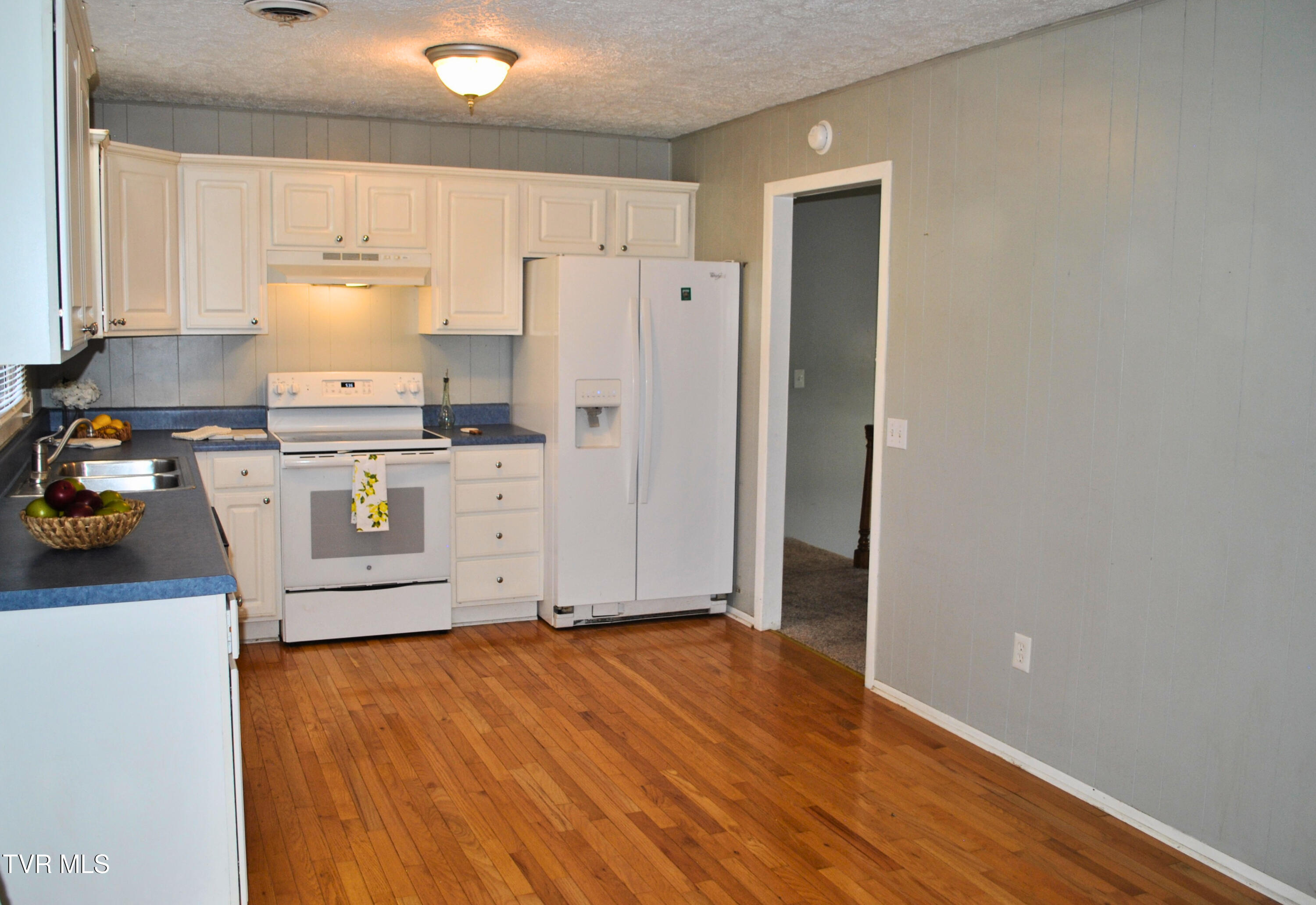 5919 Carters Valley Road Church Hill, TN 37642 - Photo 17 of 37 Kitchen 3