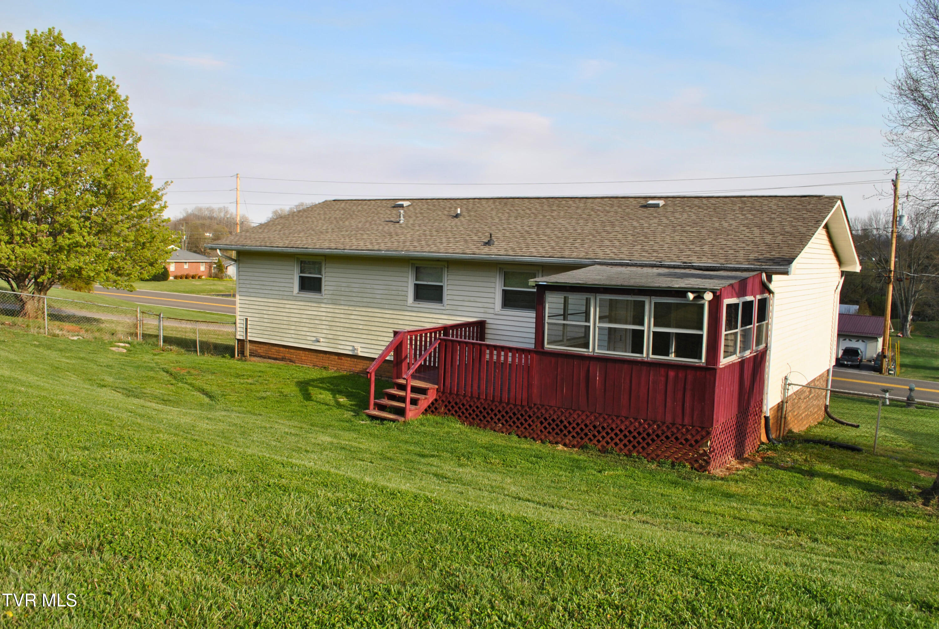 5919 Carters Valley Road Church Hill, TN 37642 - Photo 5 of 37 back of house 2