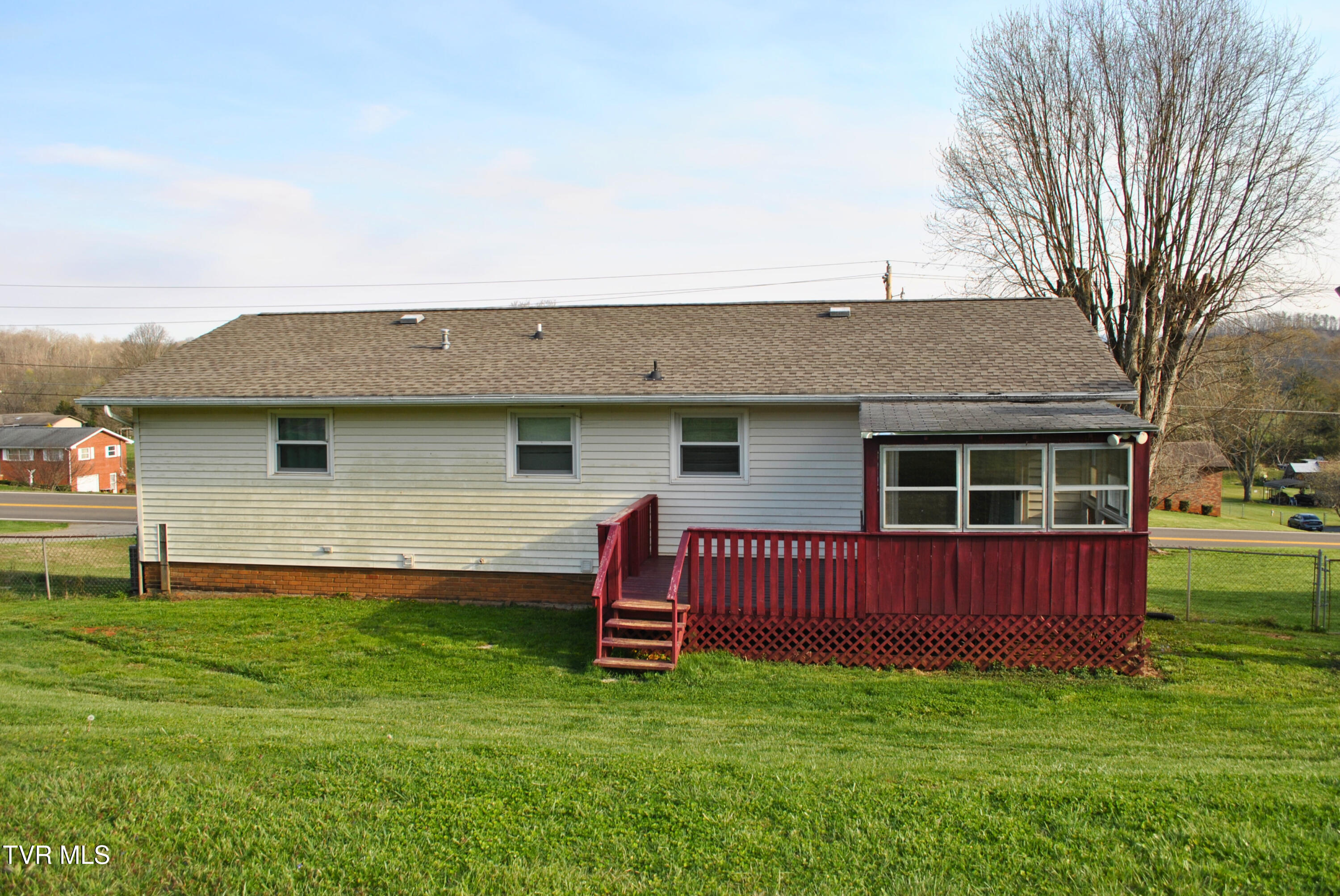 5919 Carters Valley Road Church Hill, TN 37642 - Photo 6 of 37 Back of house