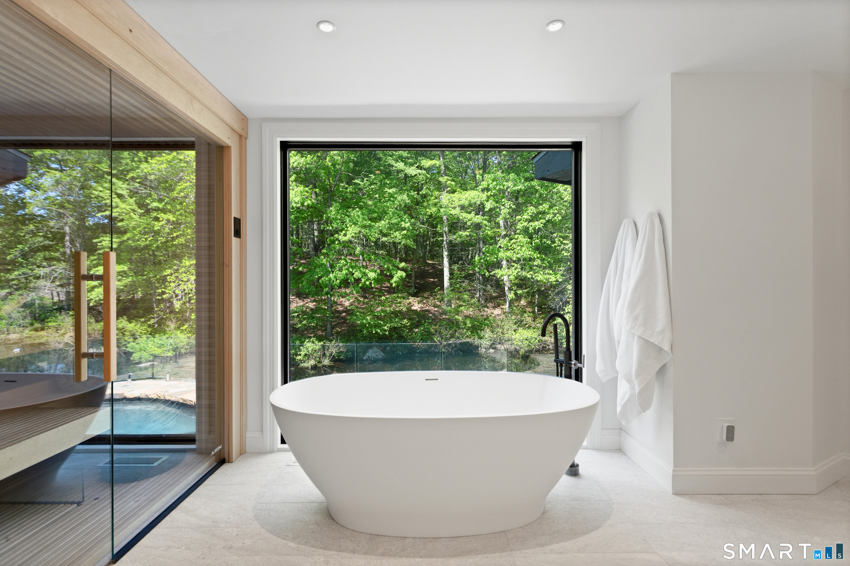 22 Pent Road Weston, CT 06883 - Photo 18 of 38