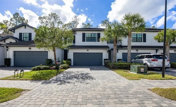 $3,200 | 7320 Rockefeller Drive, Naples, FL 34119