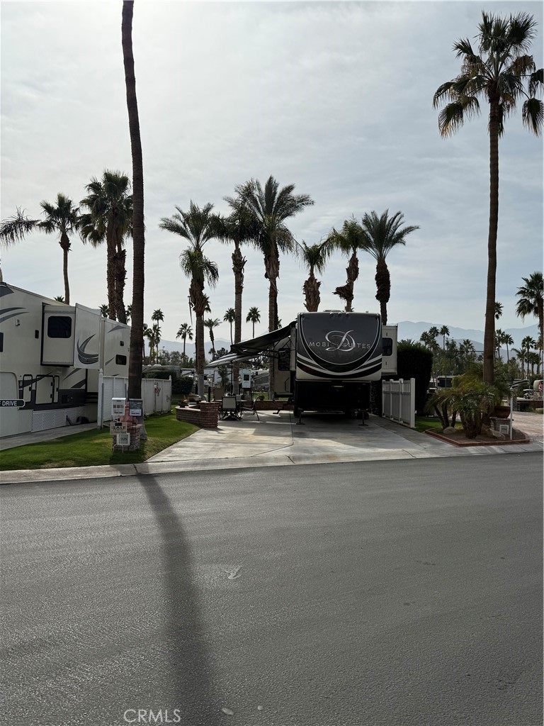 69411 Ramon Road Cathedral City, CA 92234 - Photo 3 of 11