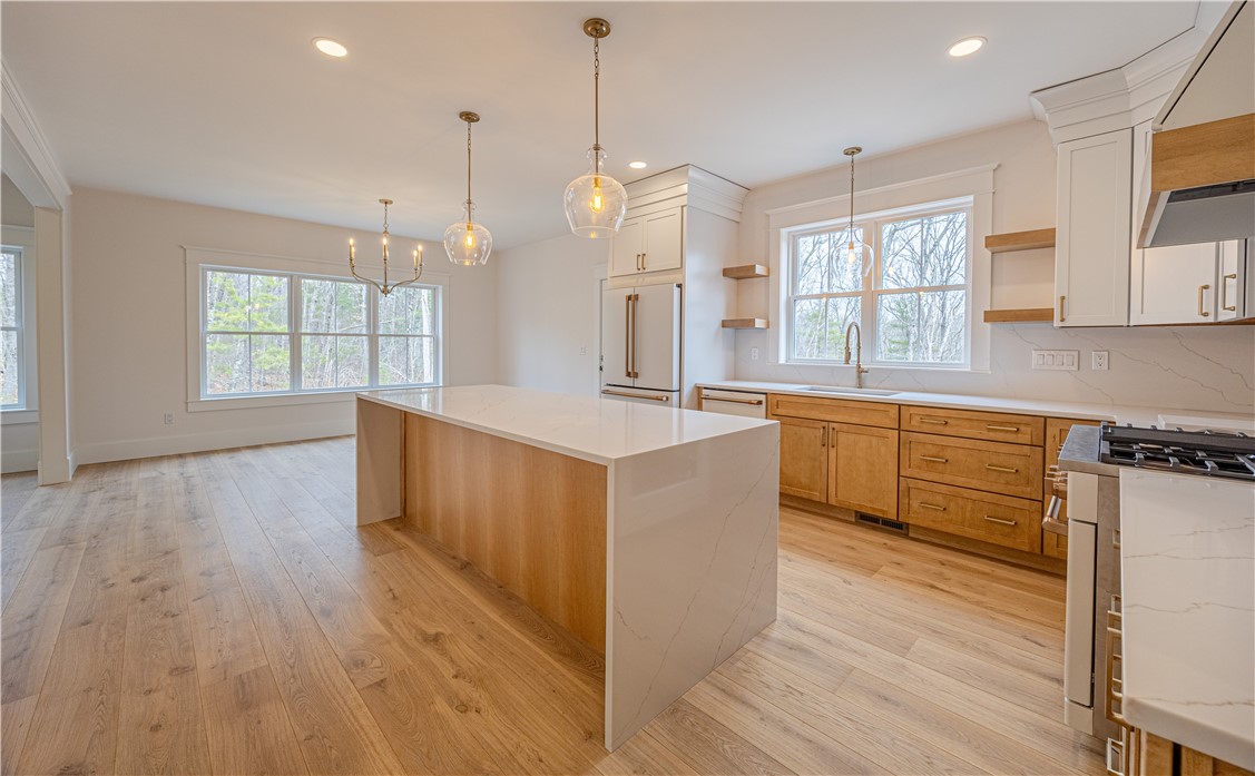 757 Cooper Road Glocester, RI 02814 - Photo 13 of 37