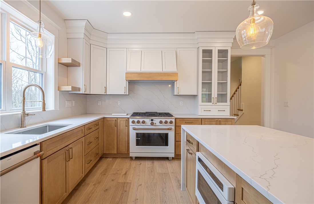 757 Cooper Road Glocester, RI 02814 - Photo 15 of 37