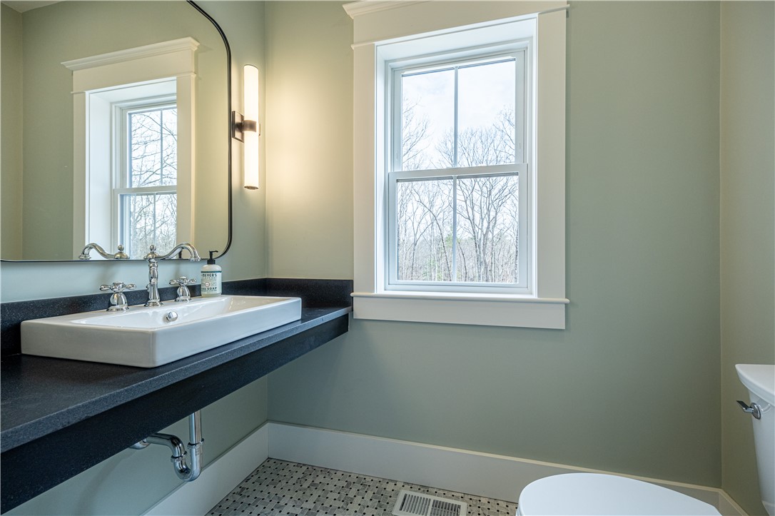 757 Cooper Road Glocester, RI 02814 - Photo 19 of 37