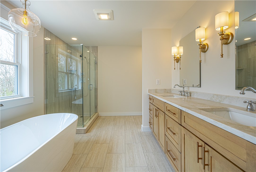 757 Cooper Road Glocester, RI 02814 - Photo 29 of 37