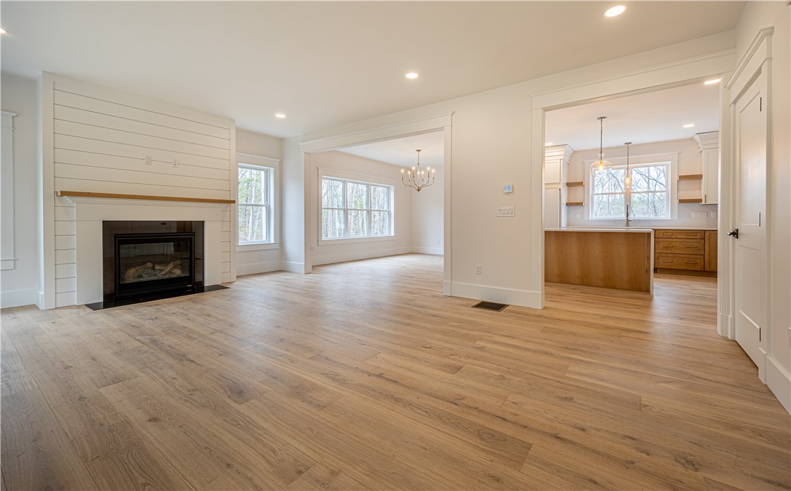 757 Cooper Road Glocester, RI 02814 - Photo 6 of 37