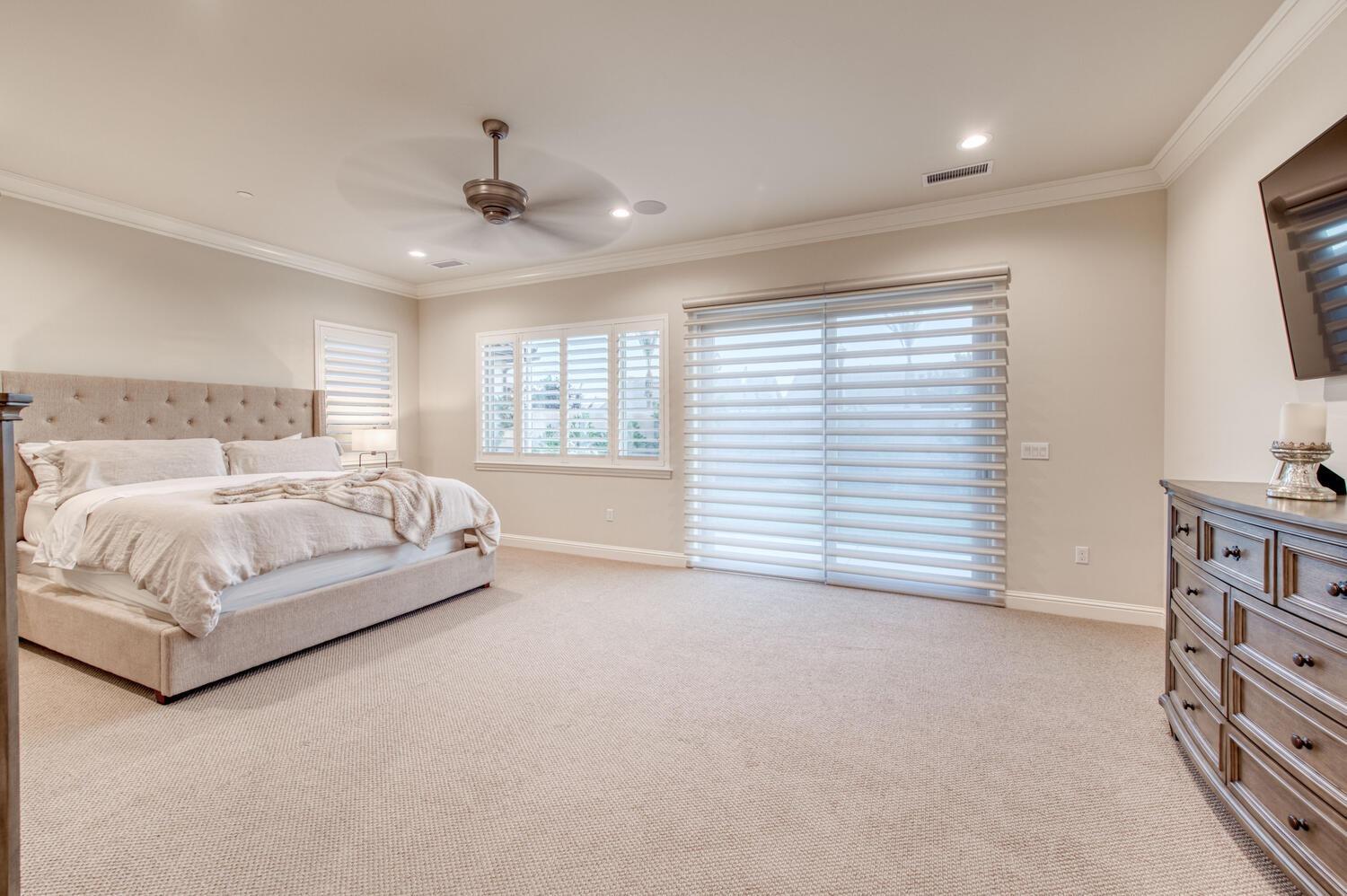 11865 North Ridgeway Drive Fresno, CA 93730 - Photo 33 of 59