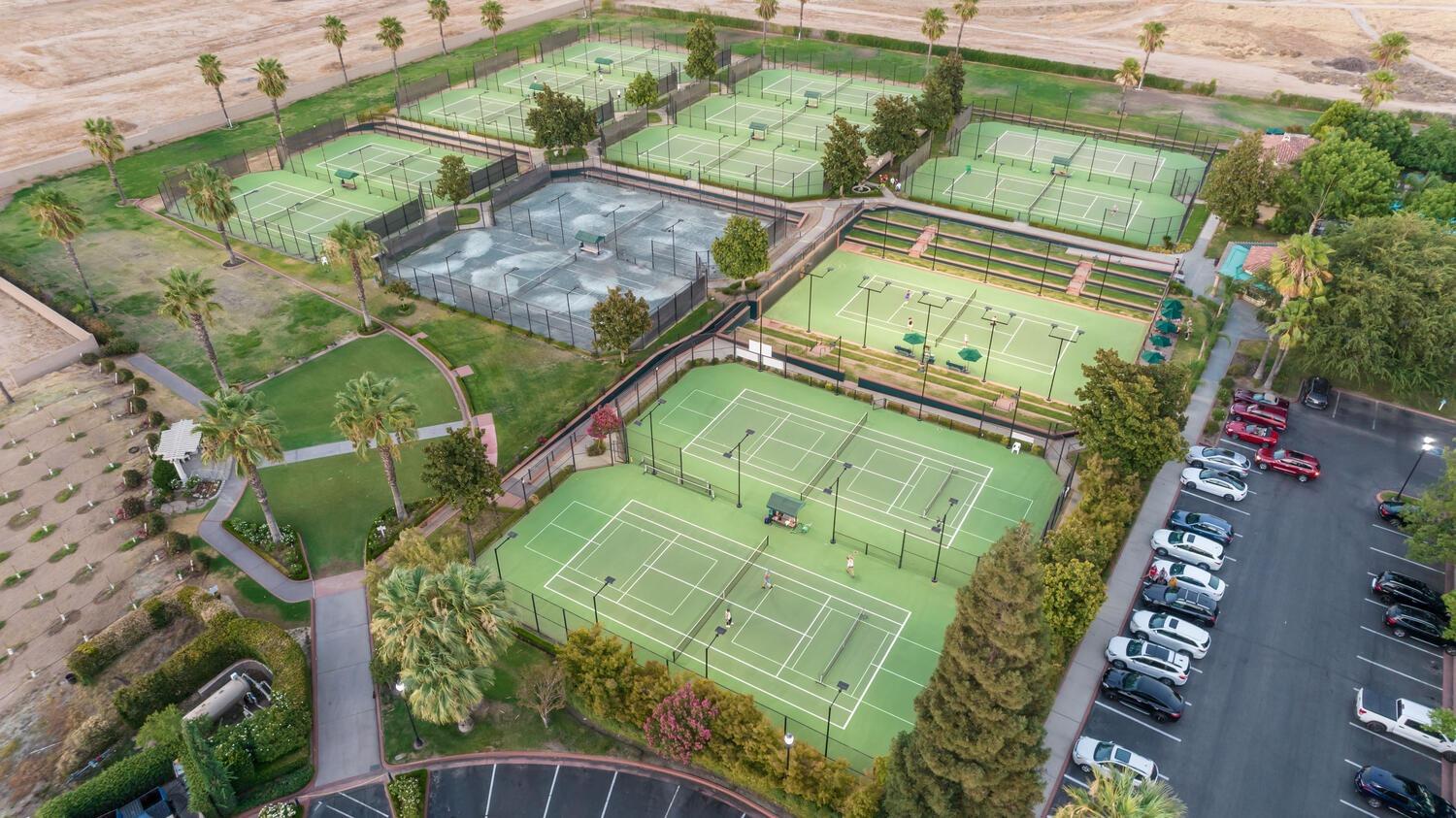 11865 North Ridgeway Drive Fresno, CA 93730 - Photo 51 of 59