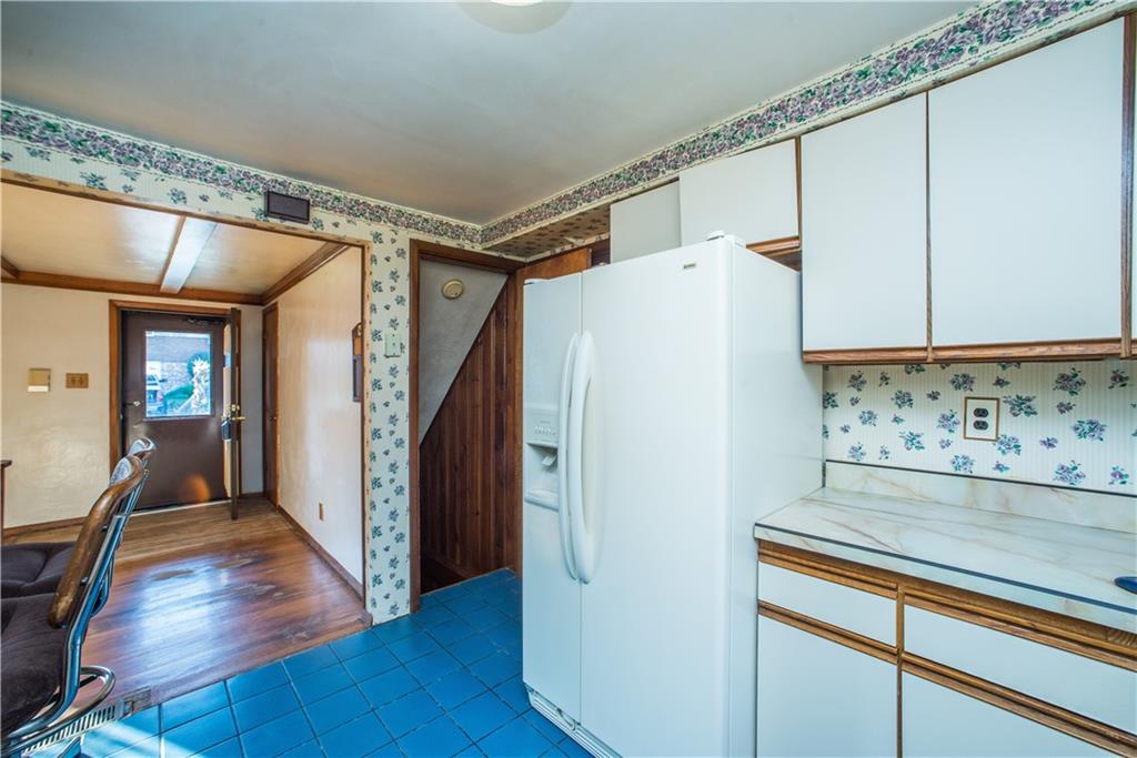 310 Wheeler Avenue McKees Rocks, PA 15136 - Photo 8 of 25 Gallery Image 8
