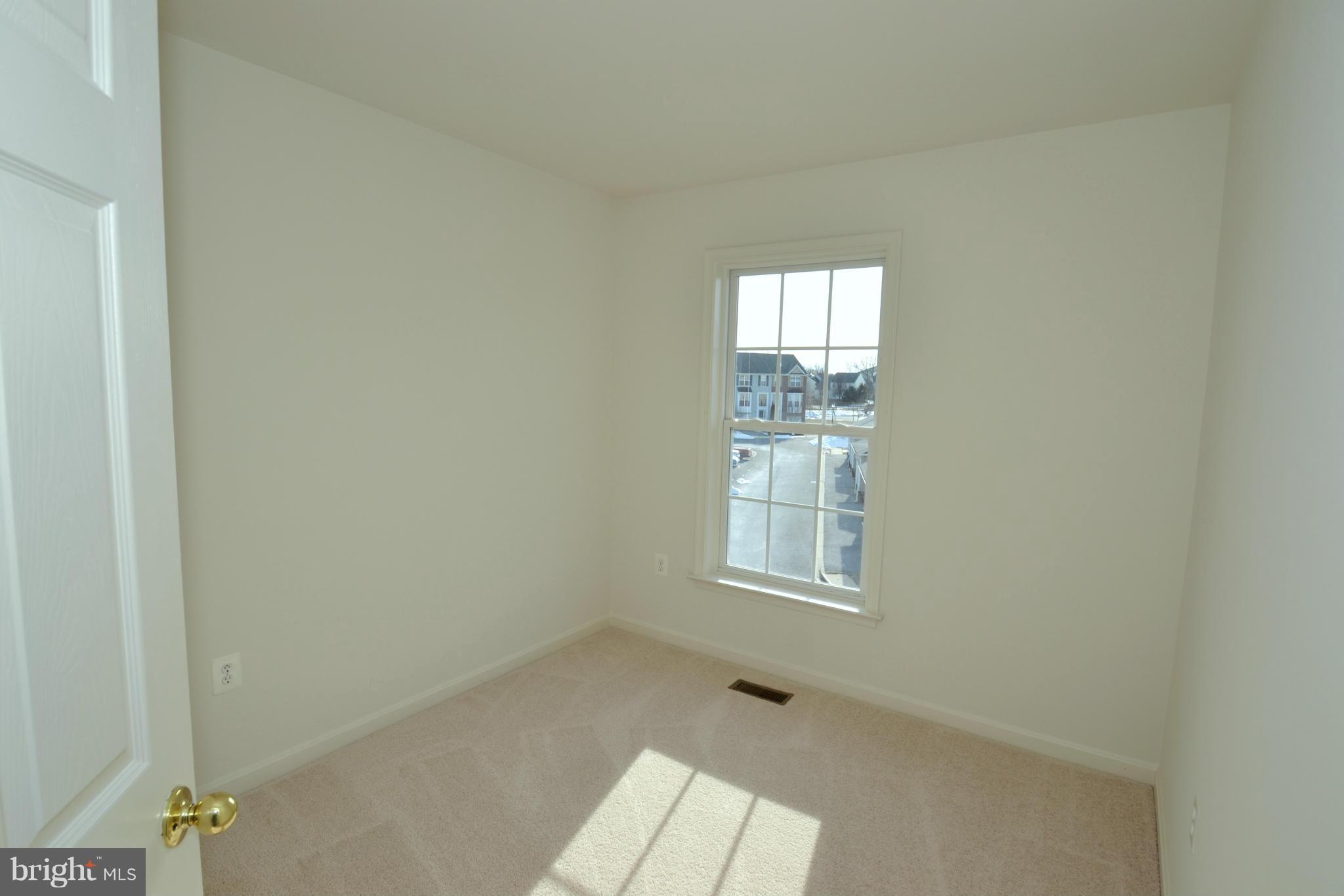 208 Timber View Court Frederick, MD 21702 - Photo 24 of 30 Bedroom