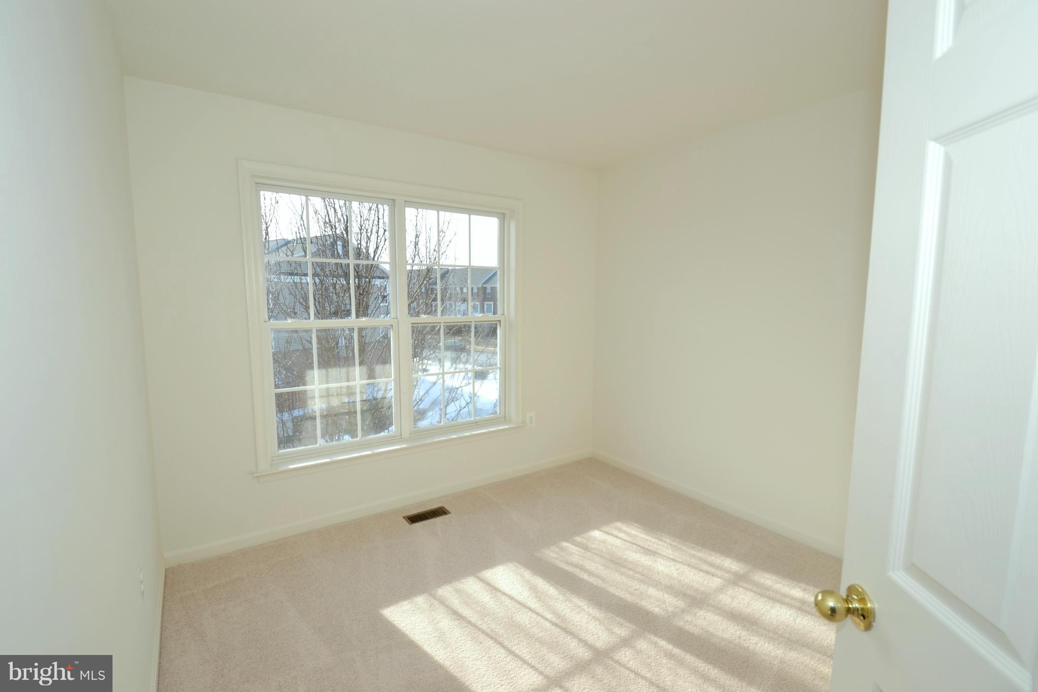 208 Timber View Court Frederick, MD 21702 - Photo 25 of 30 Bedroom