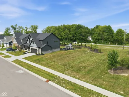 $875,900 | 19885 Boulder Brk Lane, Westfield, IN 46074