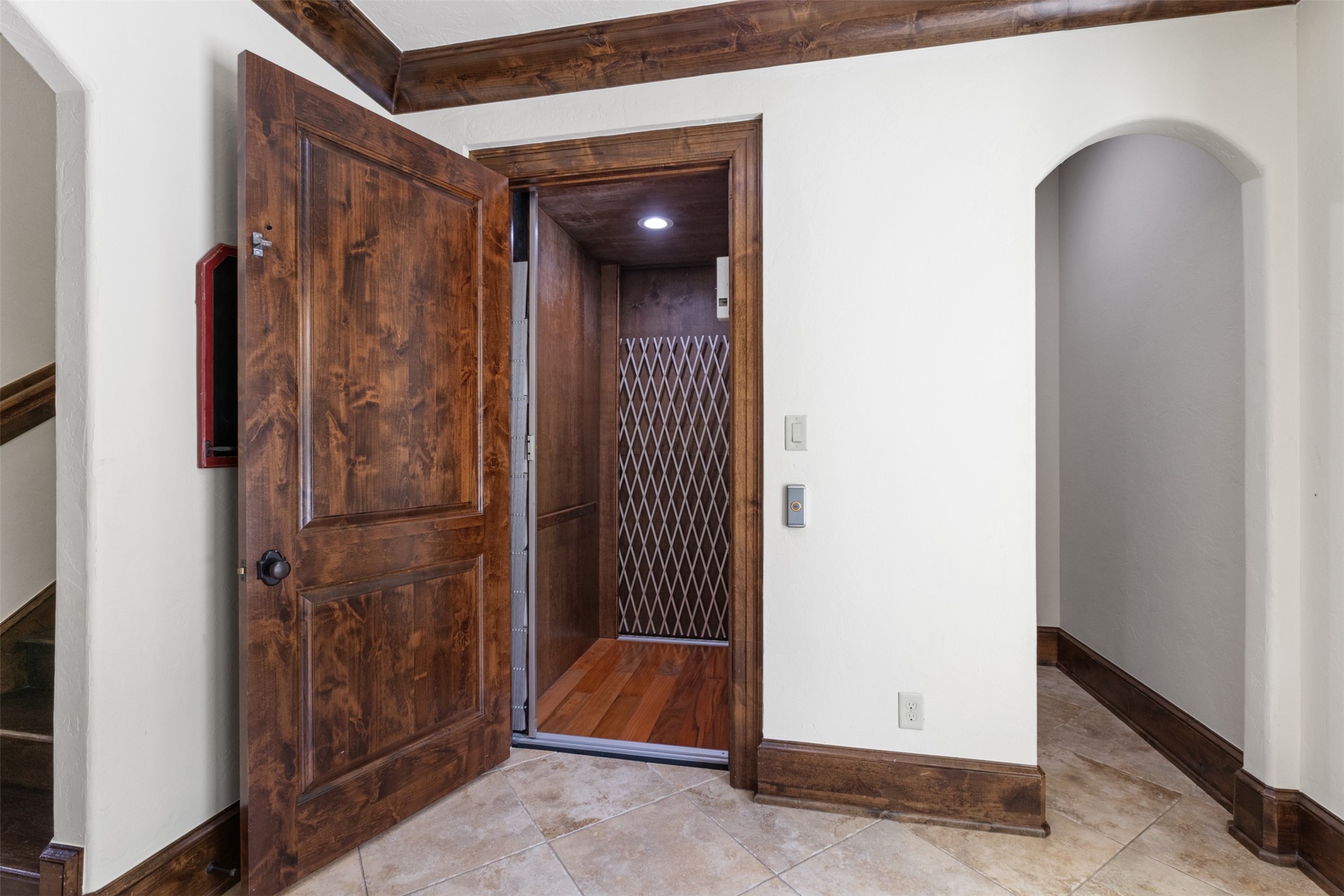 19216 Fm 442 Road Needville, TX 77461 - Photo 34 of 50 Elevator