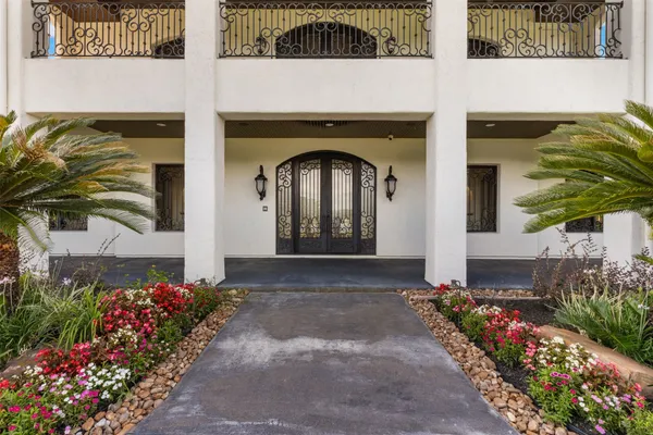$4,300,000 | 19216 Fm 442 Road, Needville, TX 77461