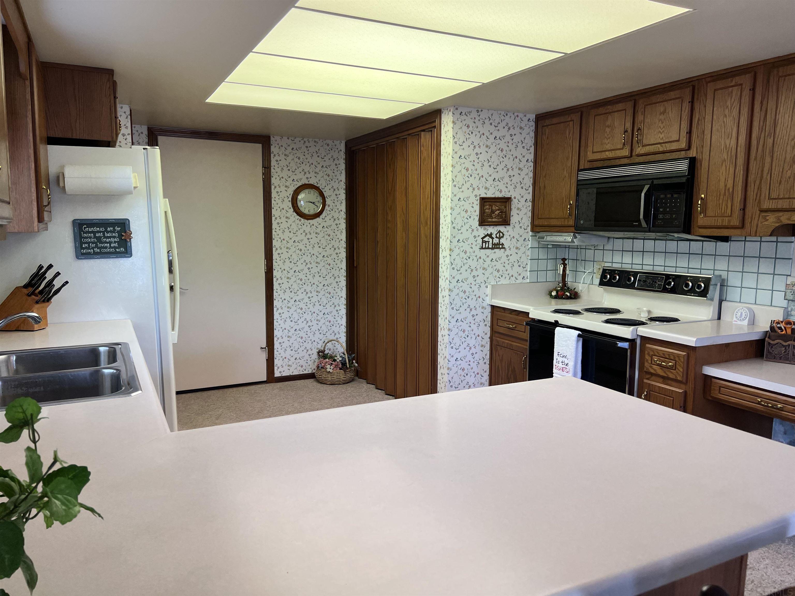 4621 Crystal Ridge Cove Fort Wayne, IN 46835 - Photo 15 of 35 Gallery Image 15