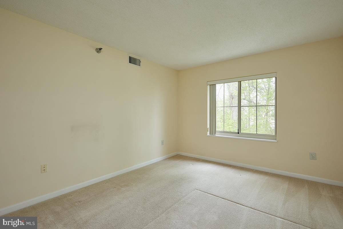 14809 Pennfield Circle, Unit 305 Silver Spring, MD 20906 - Photo 14 of 23