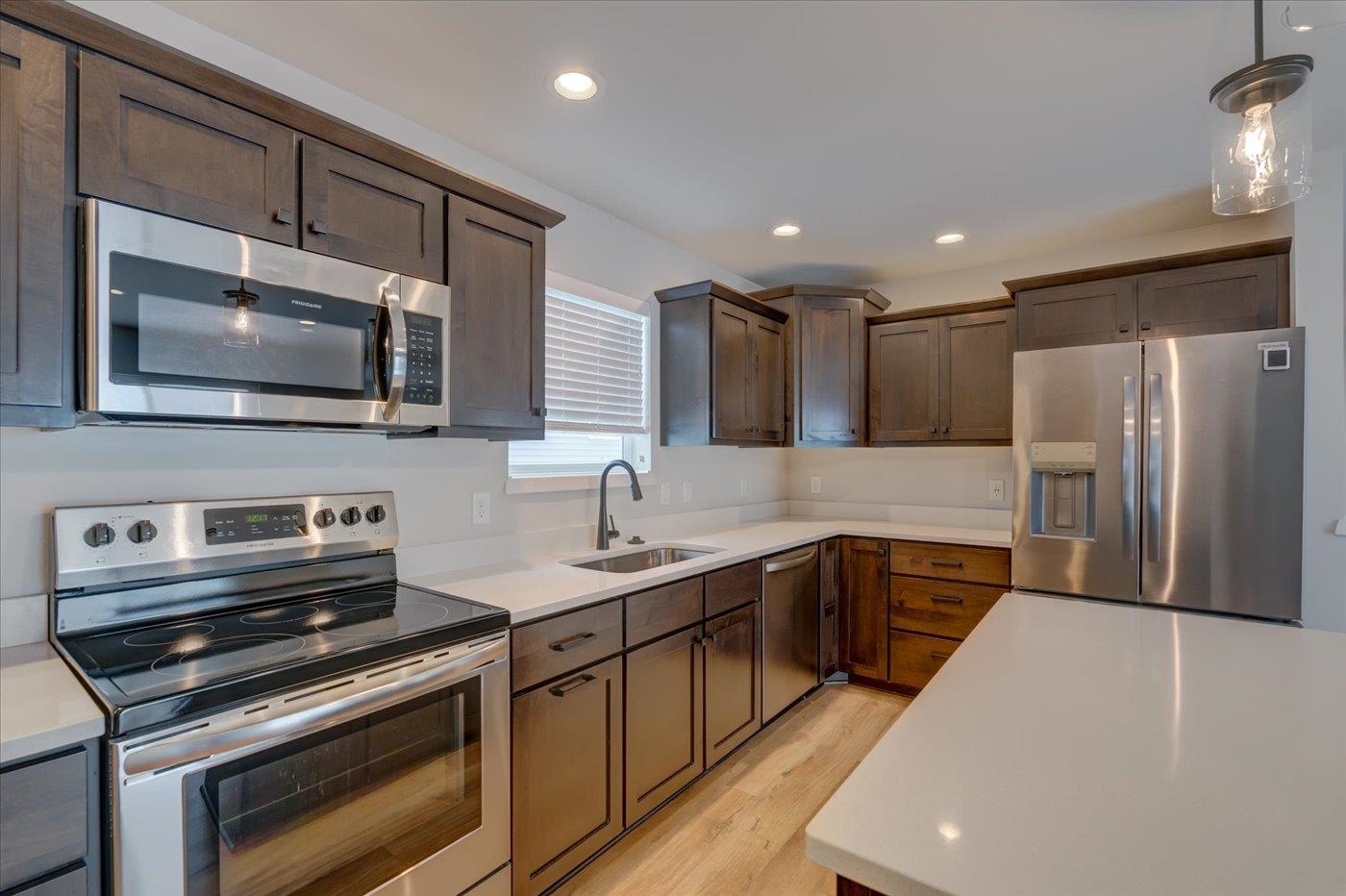 1239 Early Twilight Way Verona, WI 53593 - Photo 22 of 64