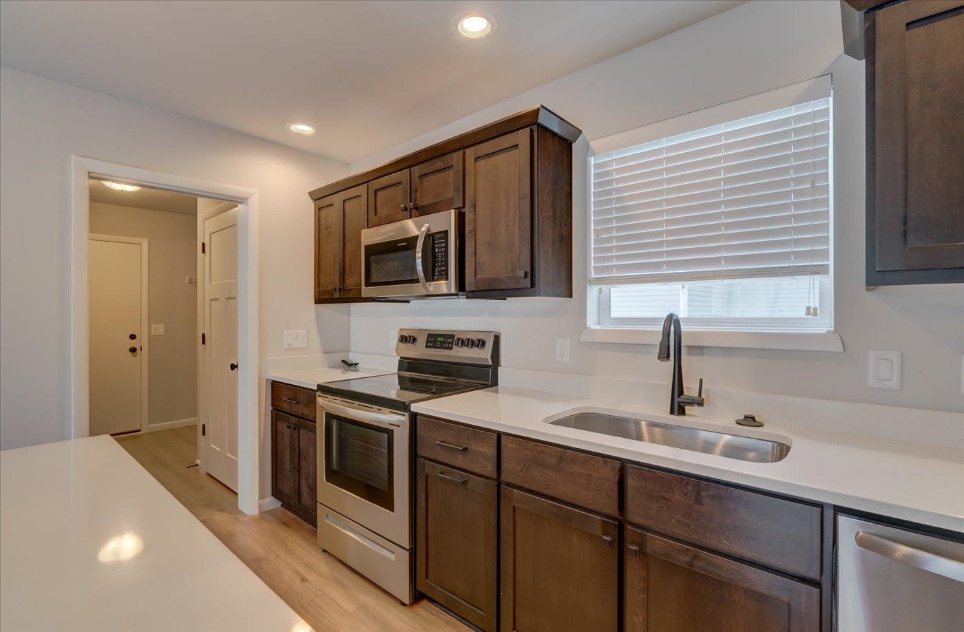 1239 Early Twilight Way Verona, WI 53593 - Photo 25 of 64